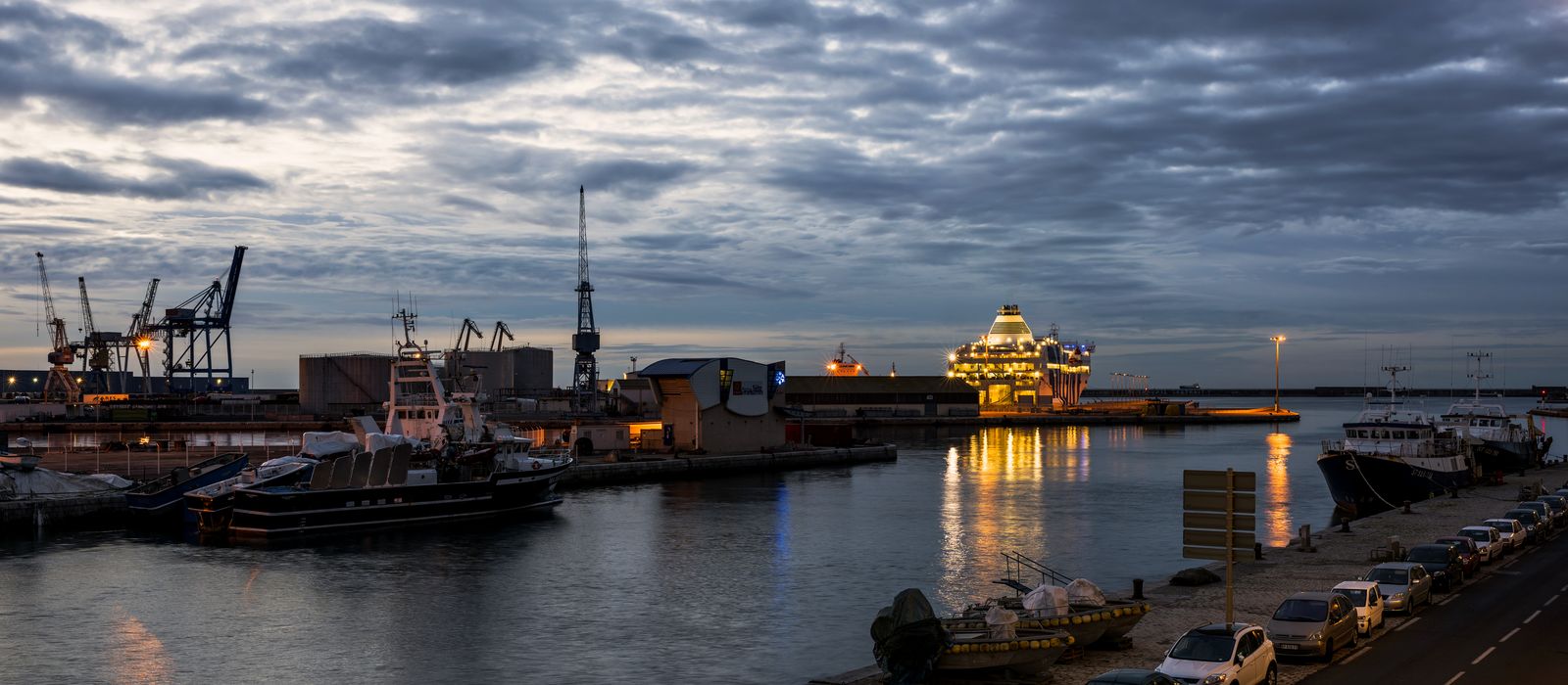 Dawn von Norwegian Cruise Line (NCL)