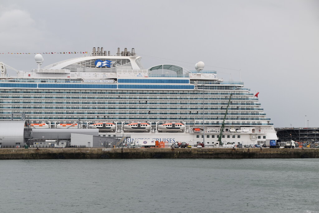 Enchanted Princess von Princess Cruises