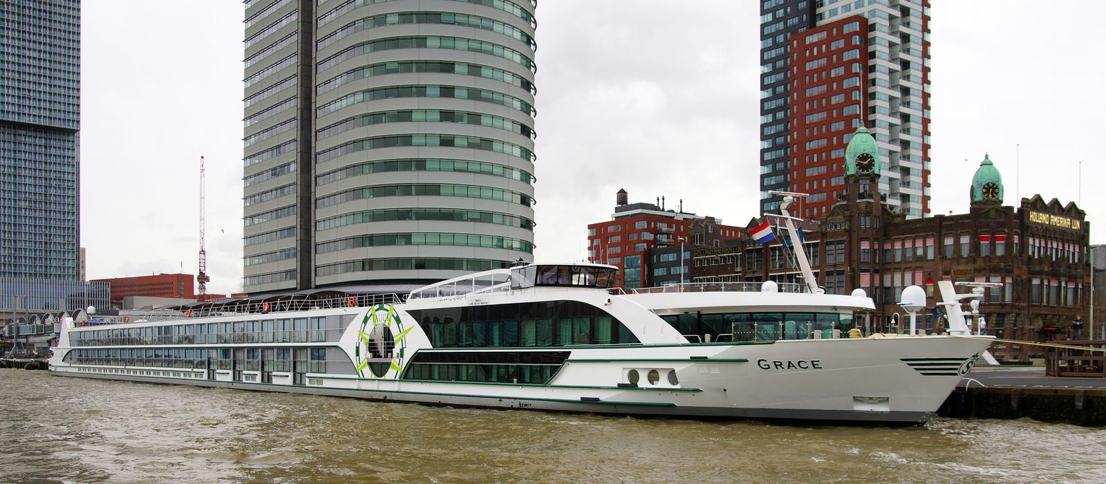 Grace von Crystal Cruises