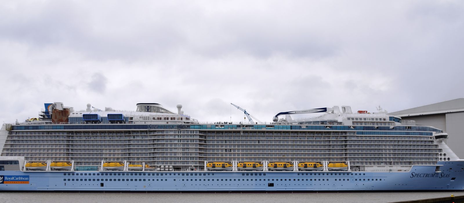 Spectrum of the Seas von Royal Caribbean International